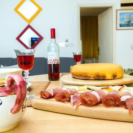 Dora Apartment Umag